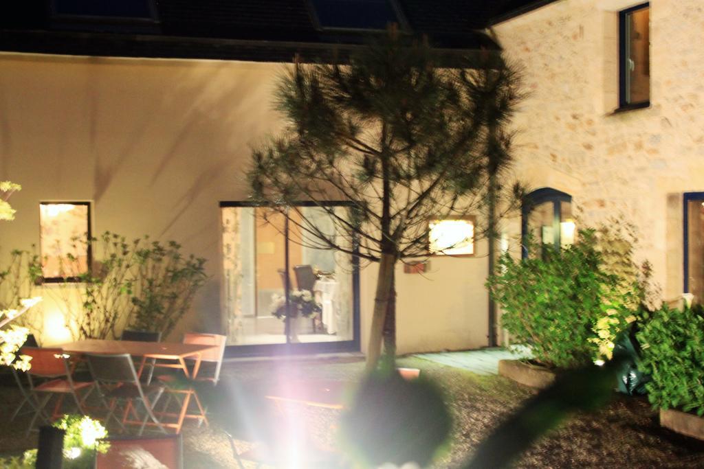 Hotel - Restaurant L'Hortensia Noyalo Exterior foto